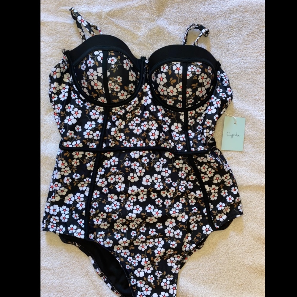 One piece Bathing Suit from Cupshe